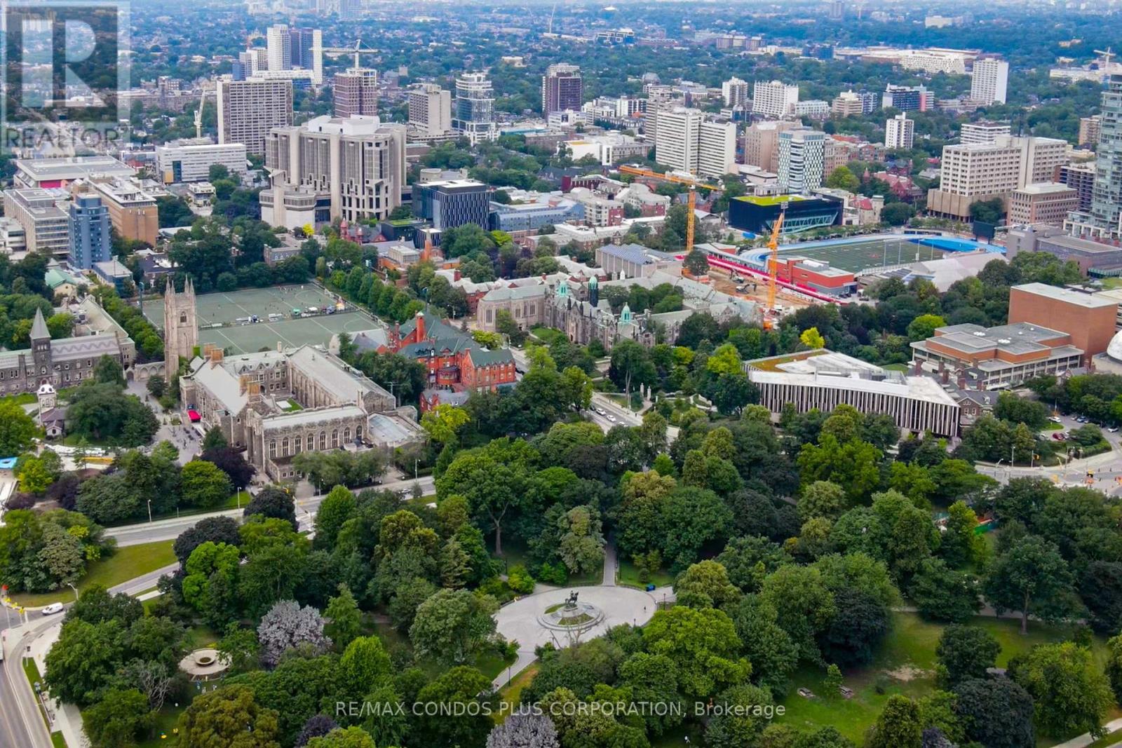 5406 - 11 Wellesley Street W, Toronto, Ontario  M4Y 0G4 - Photo 32 - C12940488