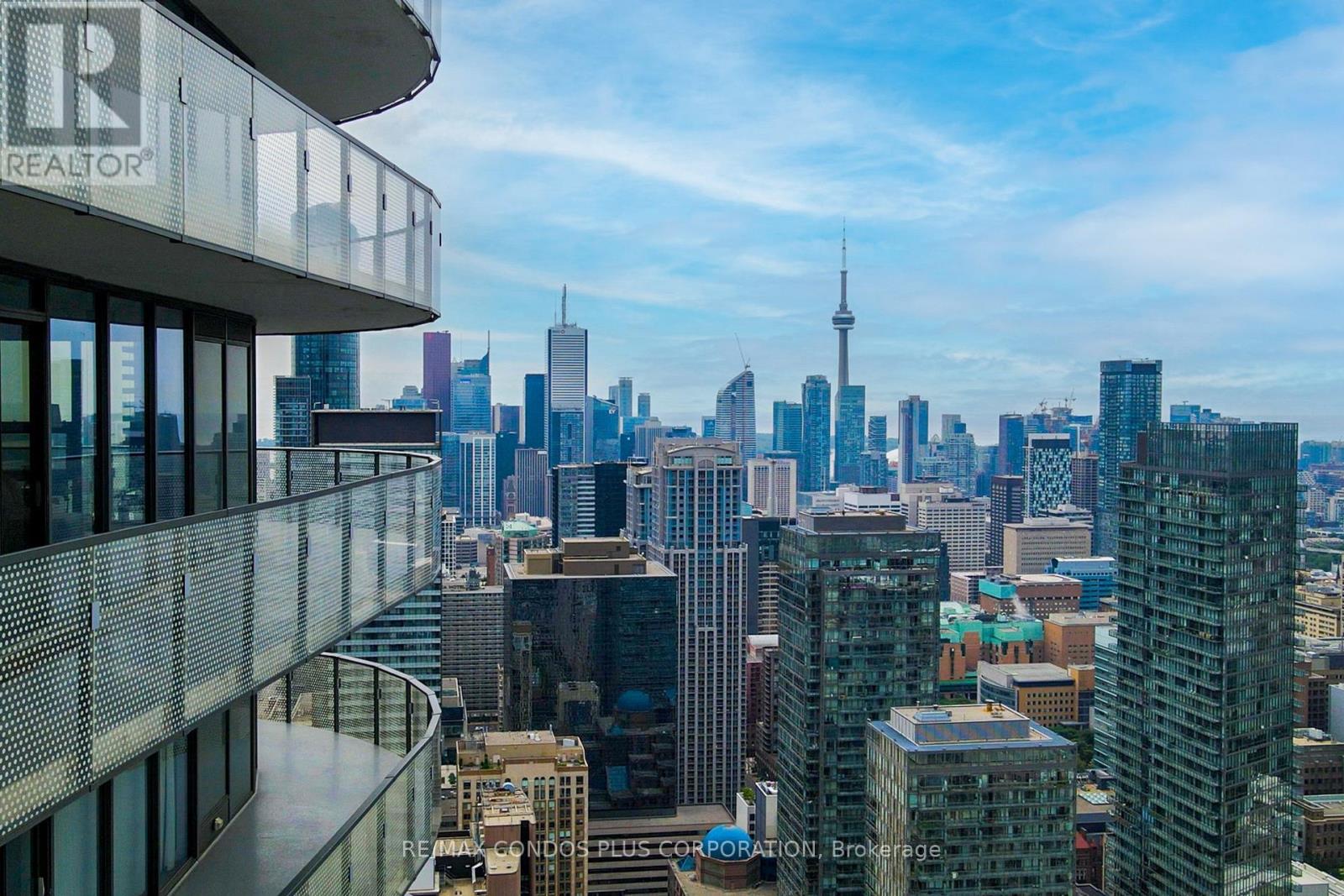 5406 - 11 Wellesley Street W, Toronto, Ontario  M4Y 0G4 - Photo 33 - C12940488