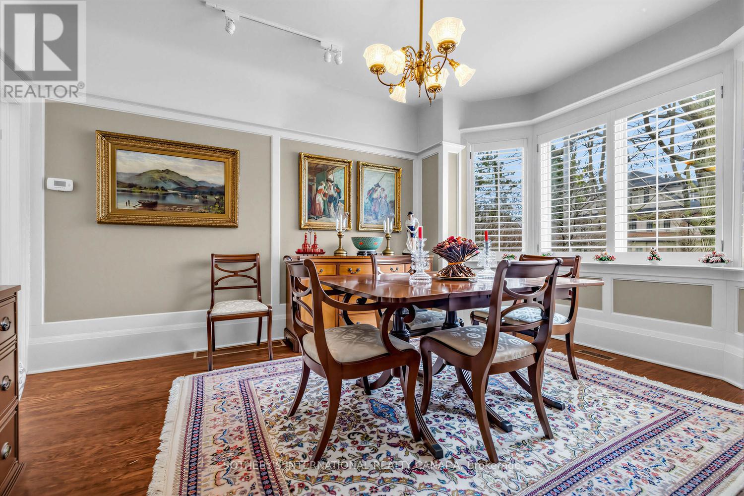 136 Roxborough Drive, Toronto, Ontario  M4W 1X4 - Photo 9 - C12940522