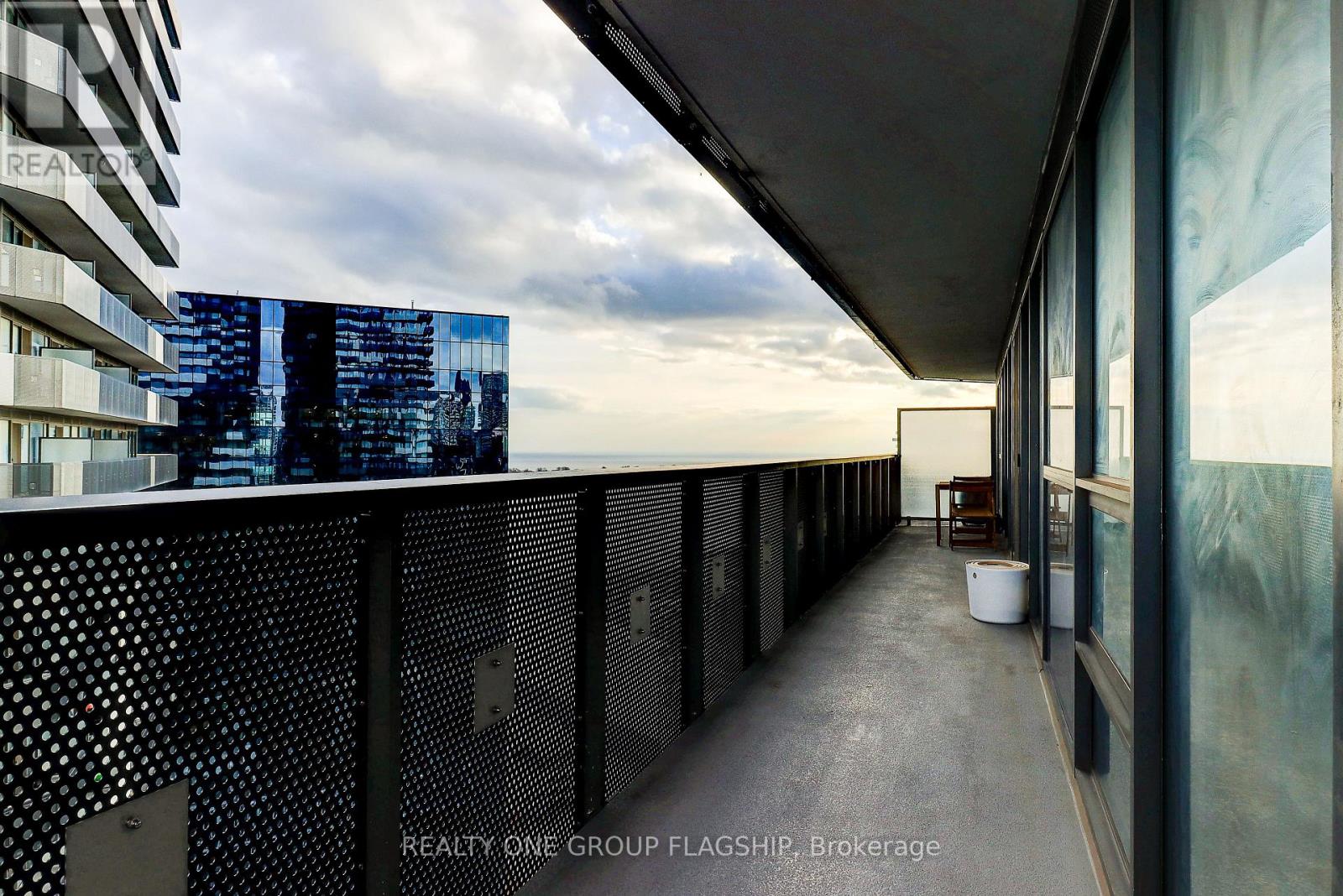 3608 - 55 Cooper Street, Toronto, Ontario  M5E 0G1 - Photo 17 - C12940560