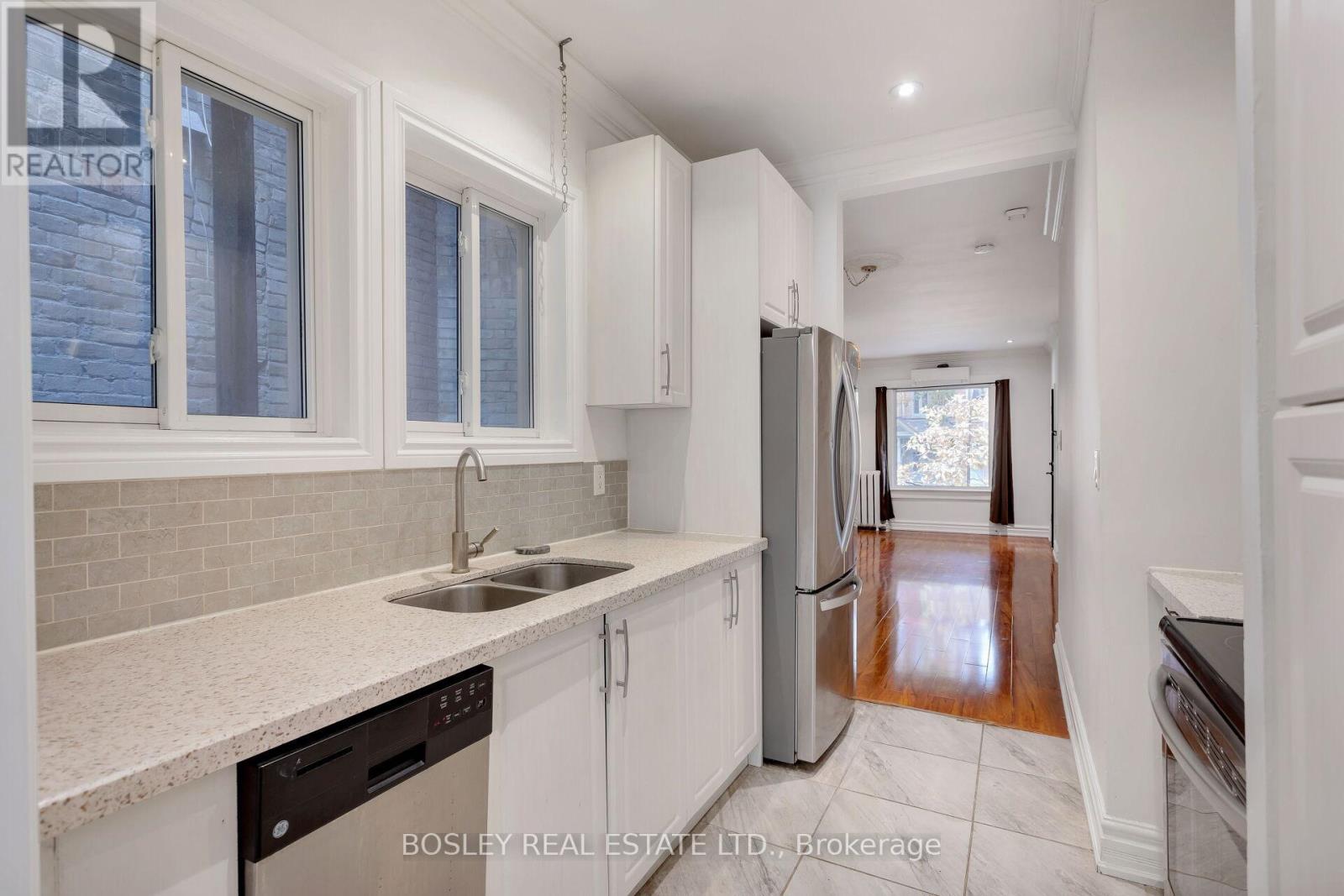 123 Seaton Street, Toronto, Ontario  M5A 2T2 - Photo 10 - C12940588