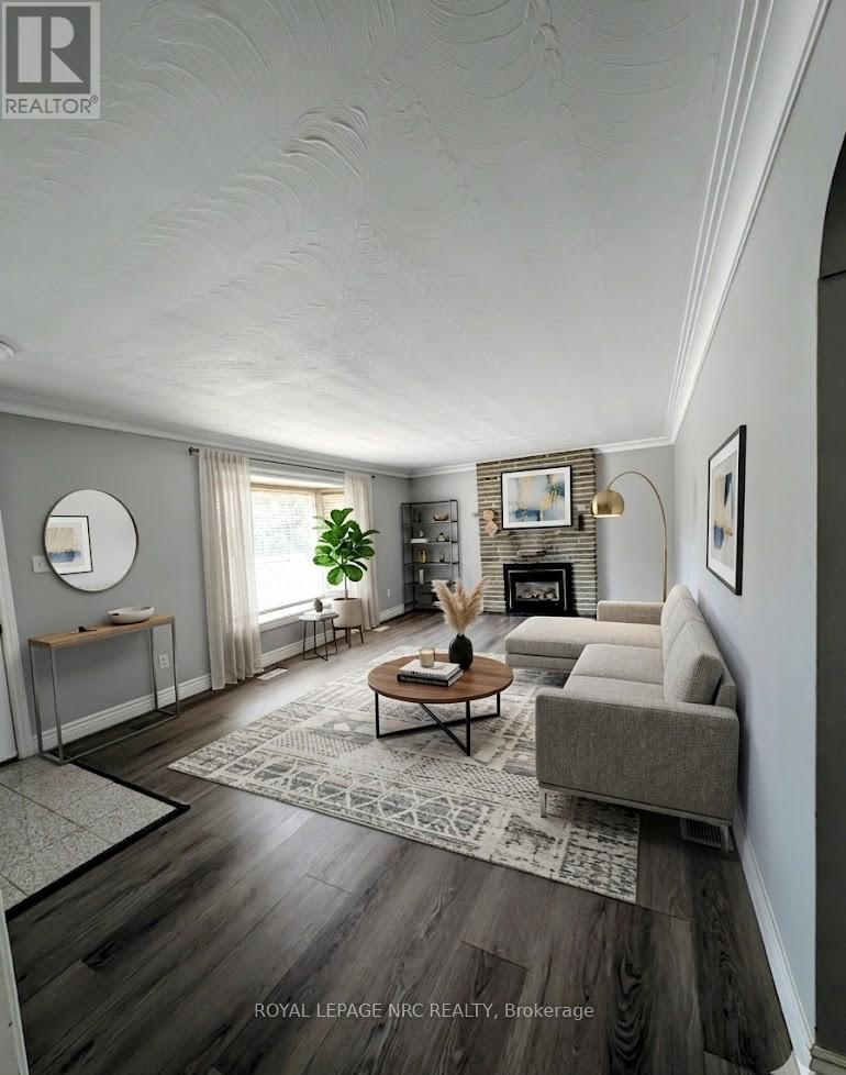 3194 Portage Road, Niagara Falls, Ontario  L2J 2J9 - Photo 5 - X12940516