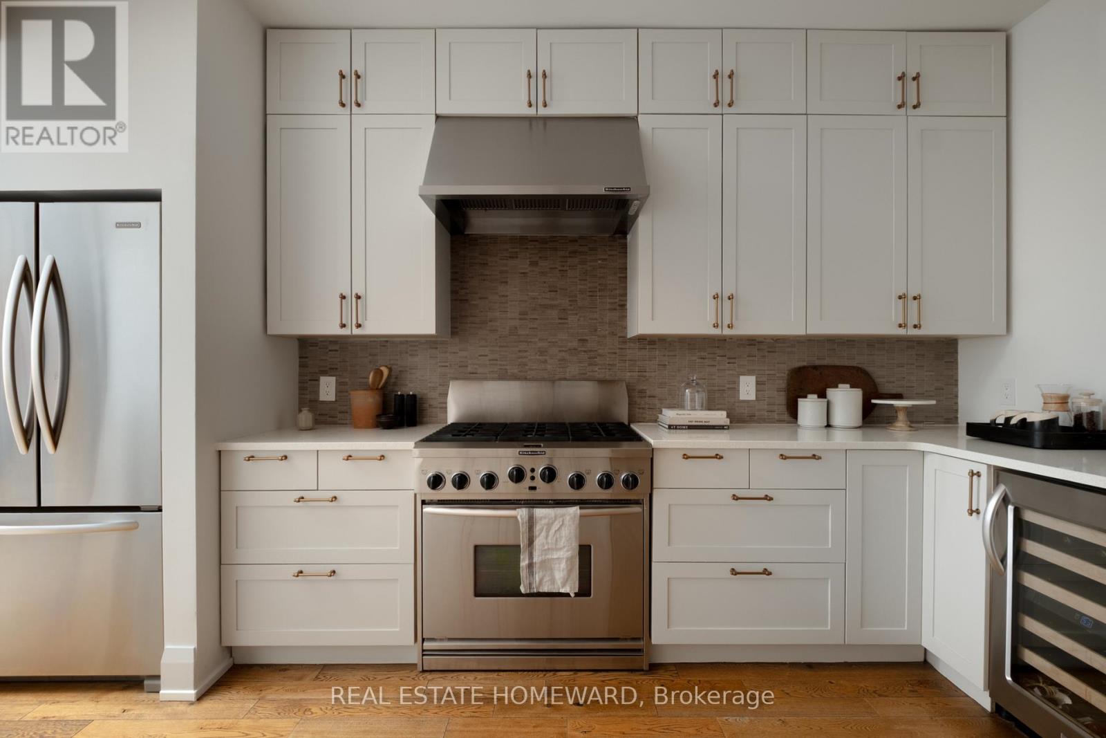 31 Riverdale Avenue, Toronto, Ontario  M4K 1C2 - Photo 15 - E12940530