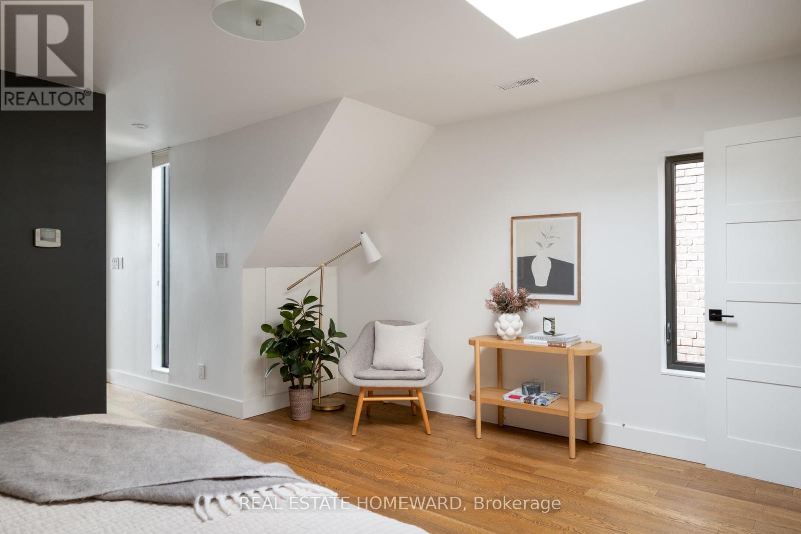 31 Riverdale Avenue, Toronto, Ontario  M4K 1C2 - Photo 20 - E12940530