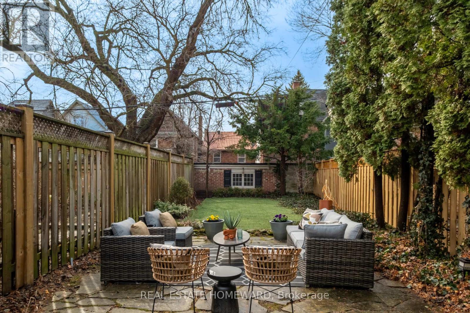 31 Riverdale Avenue, Toronto, Ontario  M4K 1C2 - Photo 46 - E12940530