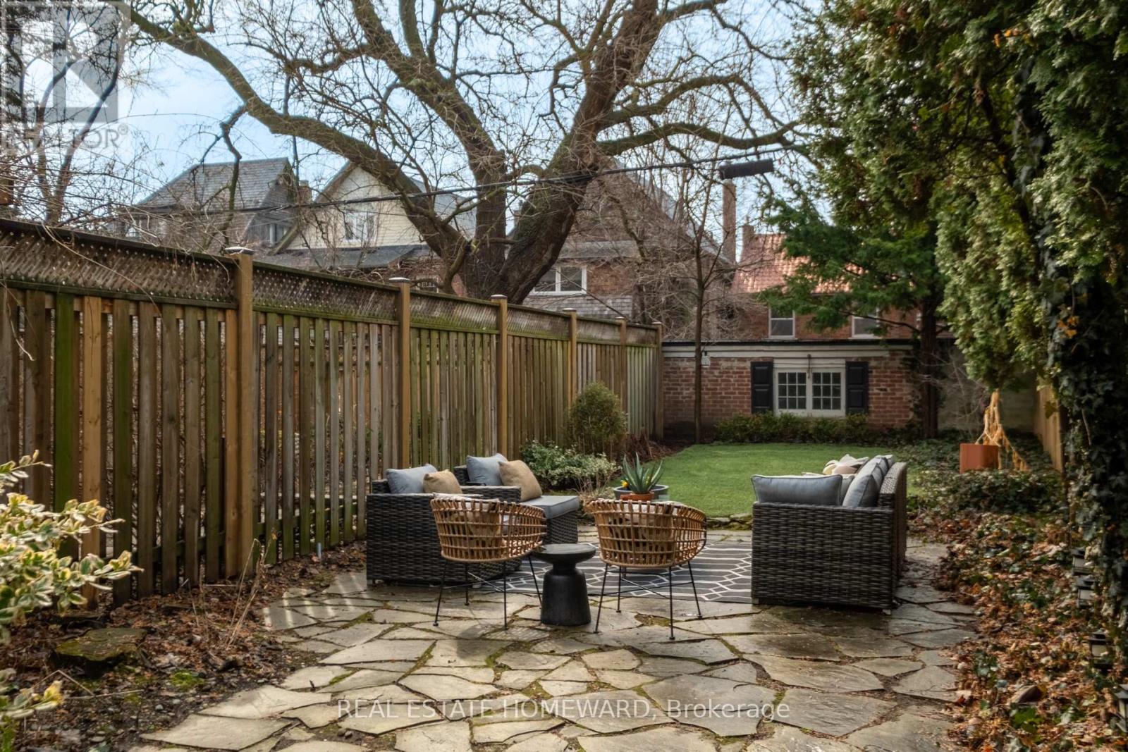 31 Riverdale Avenue, Toronto, Ontario  M4K 1C2 - Photo 47 - E12940530