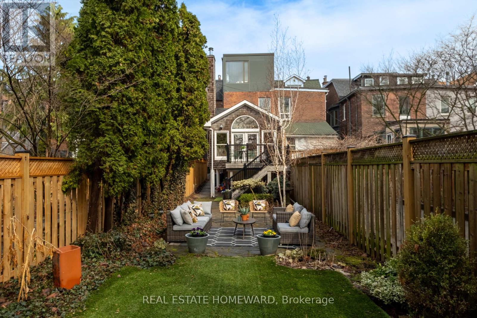 31 Riverdale Avenue, Toronto, Ontario  M4K 1C2 - Photo 48 - E12940530