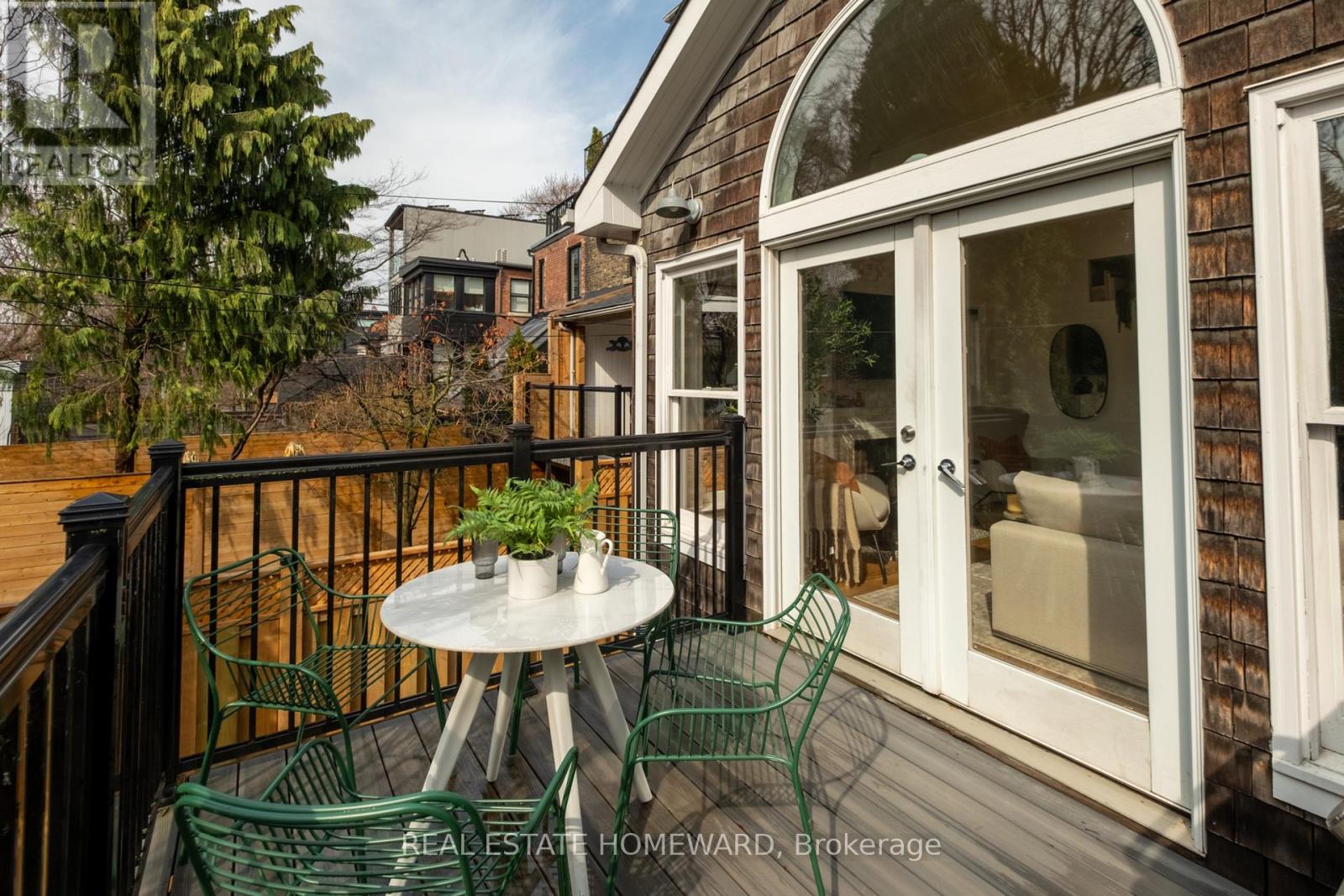 31 Riverdale Avenue, Toronto, Ontario  M4K 1C2 - Photo 49 - E12940530