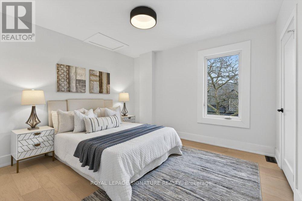 290 Chisholm Avenue, Toronto, Ontario  M4C 4W7 - Photo 24 - E12940538