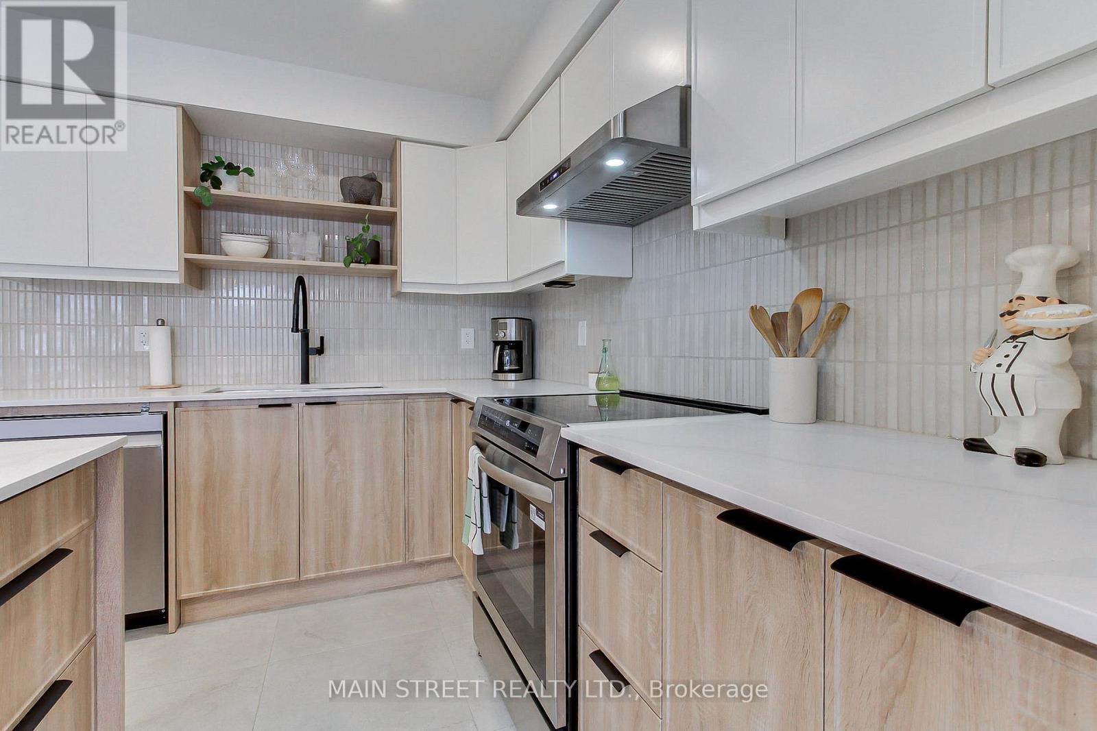 6 Archibald Mews, Toronto, Ontario  M1P 0A4 - Photo 7 - E12940552