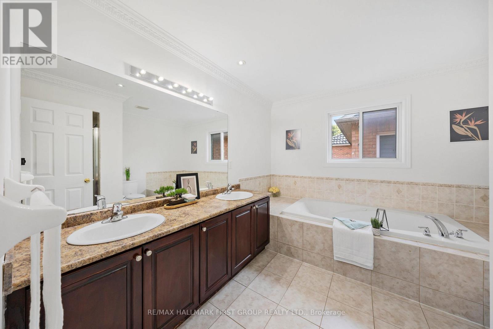 494 Rougewalk Drive, Pickering, Ontario  L1X 0A1 - Photo 31 - E12940558