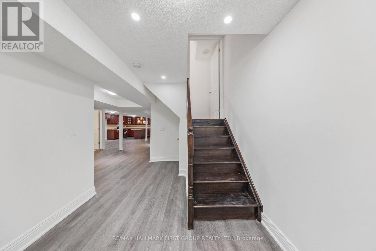 494 Rougewalk Drive, Pickering, Ontario  L1X 0A1 - Photo 32 - E12940558