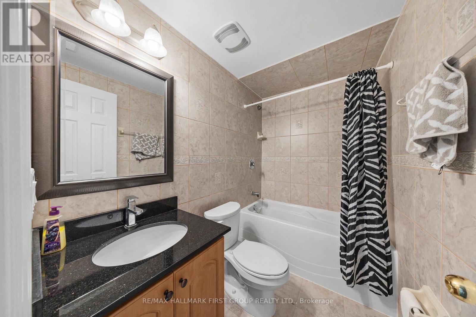 494 Rougewalk Drive, Pickering, Ontario  L1X 0A1 - Photo 34 - E12940558