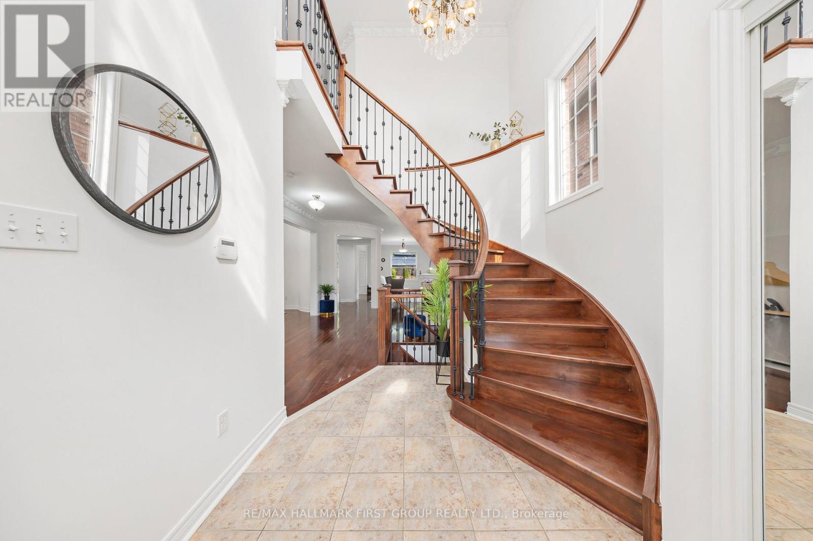 494 Rougewalk Drive, Pickering, Ontario  L1X 0A1 - Photo 6 - E12940558