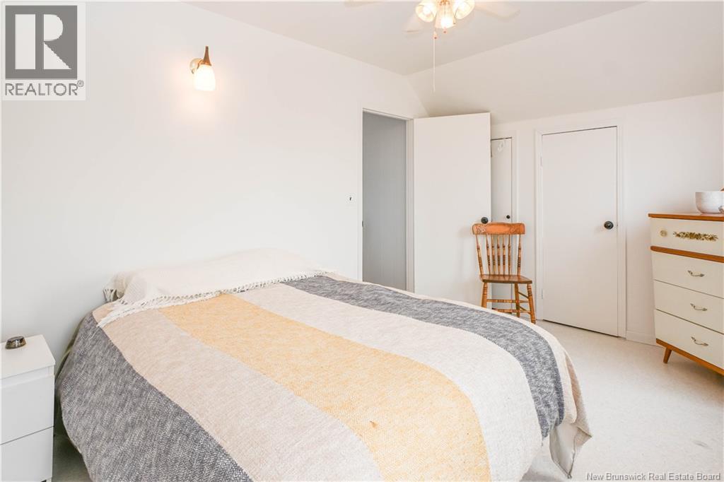 336 Saint-Pierre E. Boulevard, Caraquet, New Brunswick  E1W 1B4 - Photo 24 - NB136238