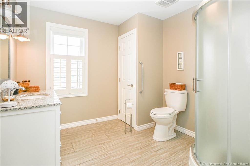 336 Saint-Pierre E. Boulevard, Caraquet, New Brunswick  E1W 1B4 - Photo 16 - NB136238