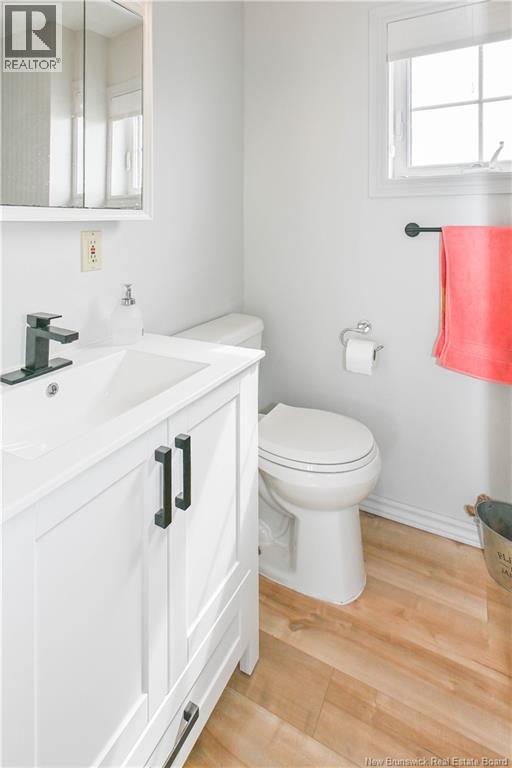 336 Saint-Pierre E. Boulevard, Caraquet, New Brunswick  E1W 1B4 - Photo 25 - NB136238