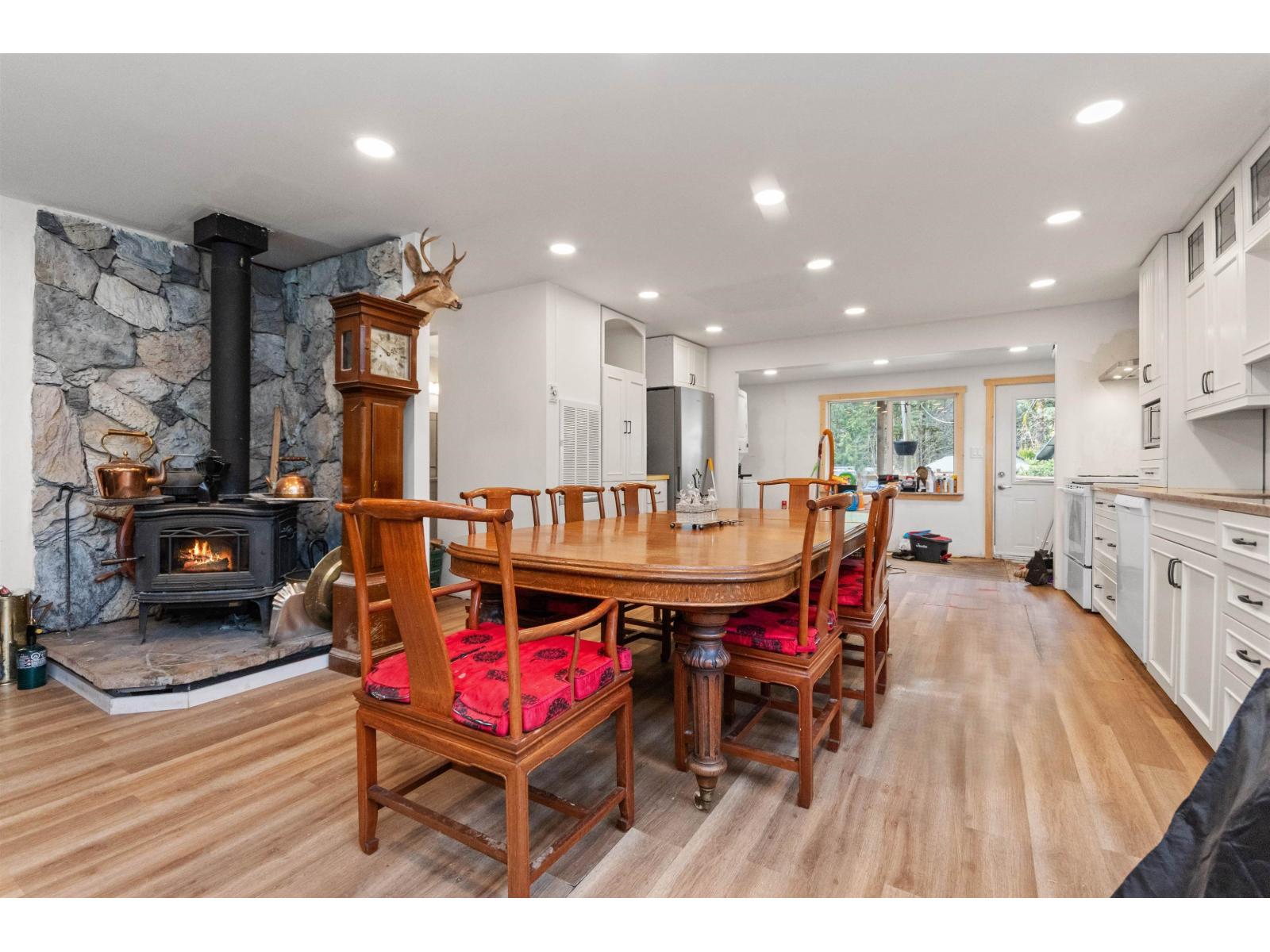 19452 Silver Skagit Road, Hope, Hope, British Columbia  V0X 1L2 - Photo 5 - R3105337