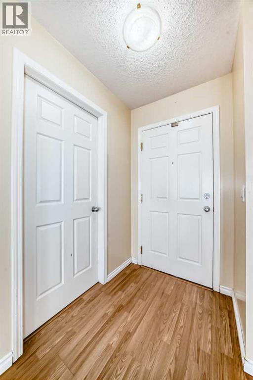 424, 260 Shawville Way SE, Calgary, Alberta  T2Y 3Z6 - Photo 2 - A2288245