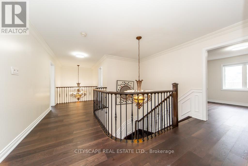 136 Manley Avenue, Whitchurch-Stouffville, Ontario  L4A 0C5 - Photo 22 - N12940594