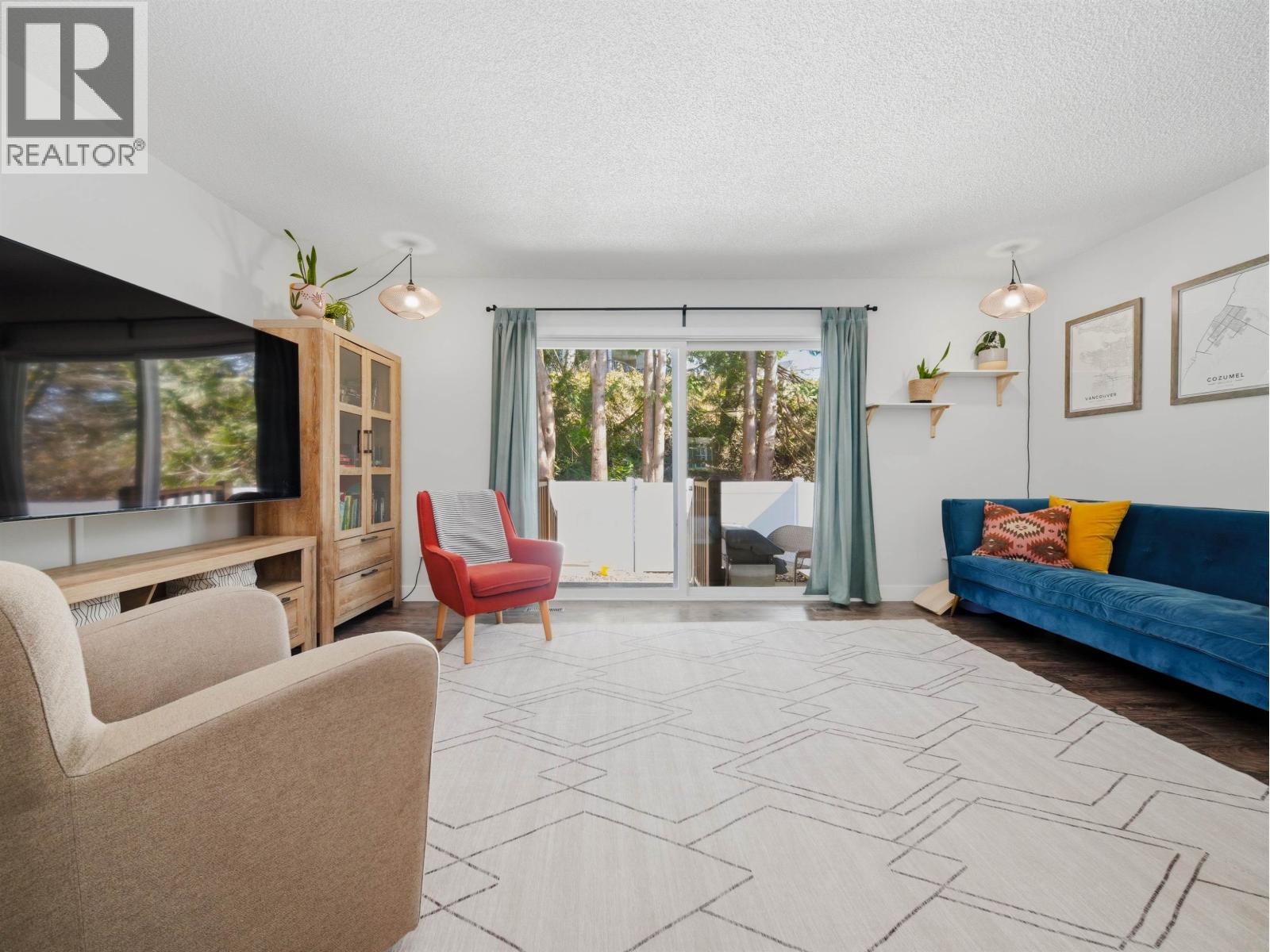 5 300 Decaire Street, Coquitlam, British Columbia  V3K 5P2 - Photo 4 - R3104687