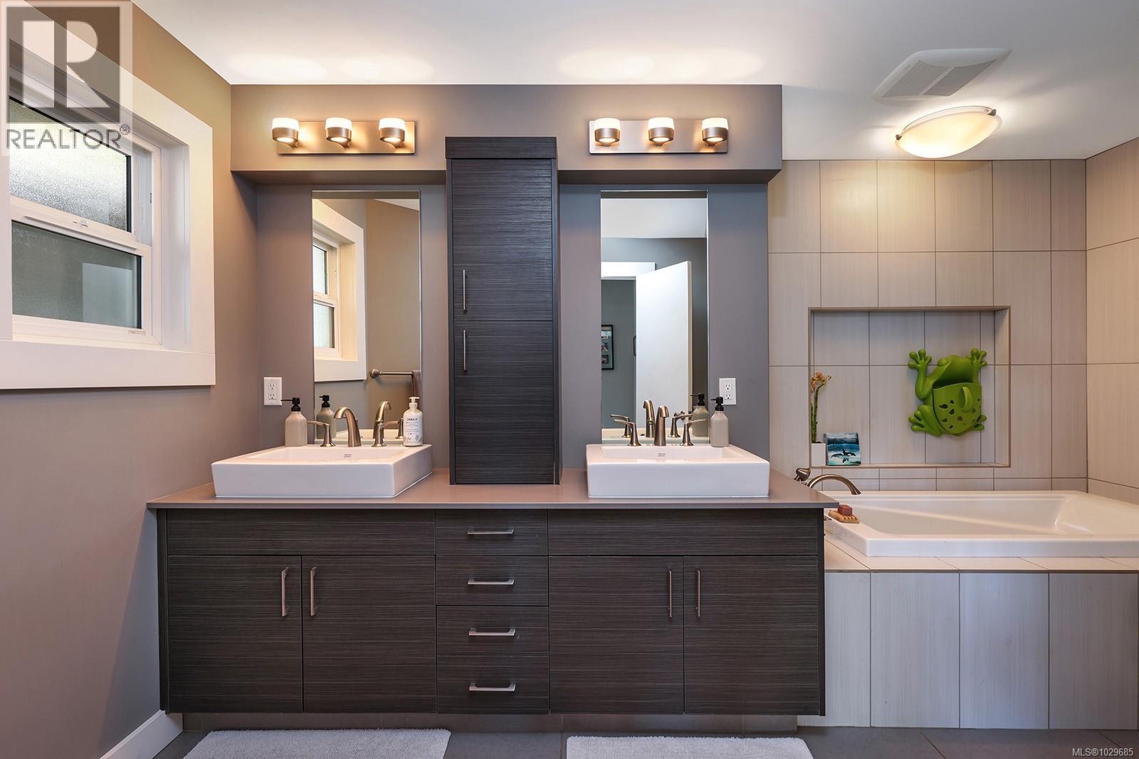 Lorem Ipsum Dolor, Courtenay, British Columbia  V9J  - Photo 40 - DEMO29510560