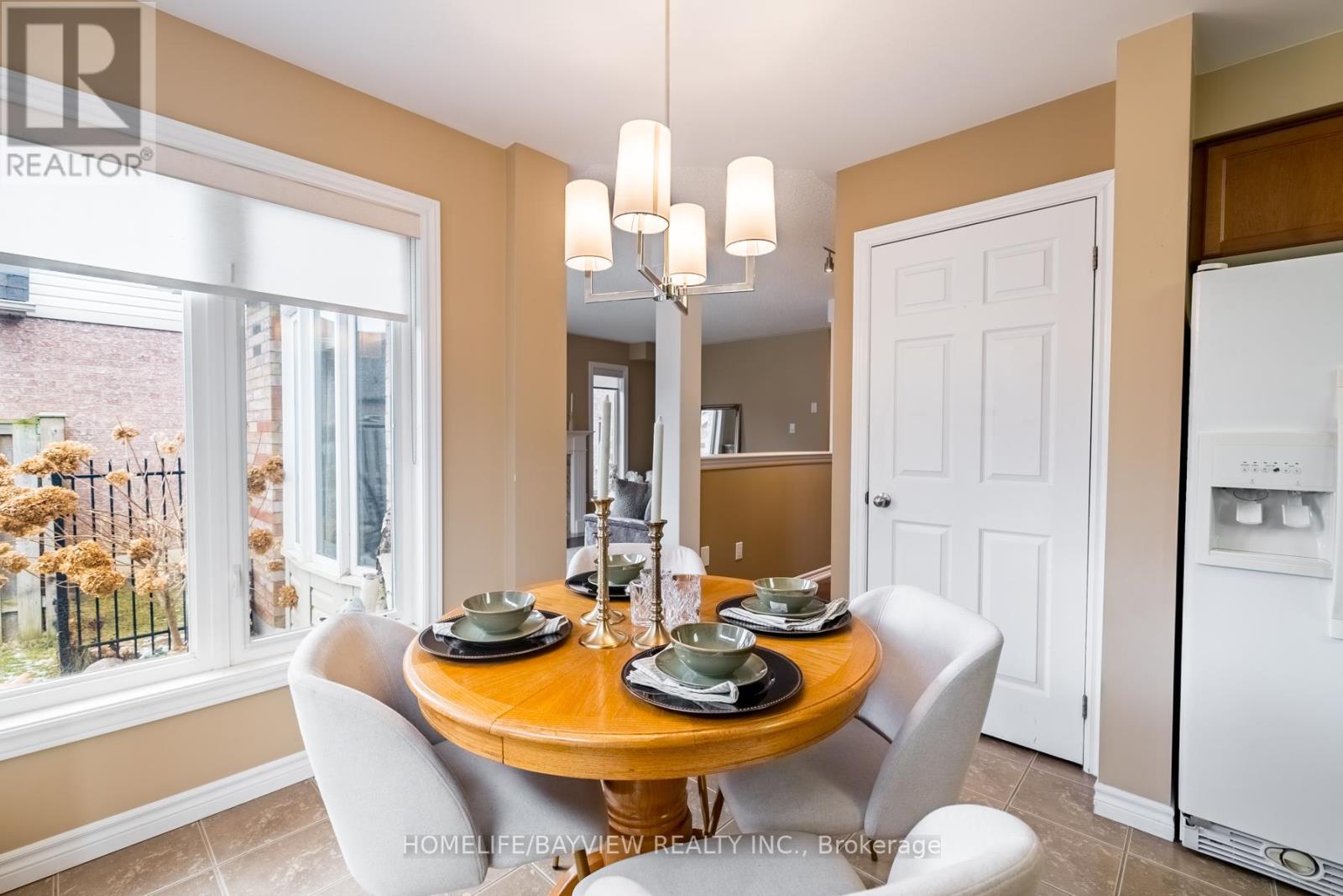 629 Autumnwood Trail, Oshawa, Ontario  L1K 3A9 - Photo 9 - E12884078