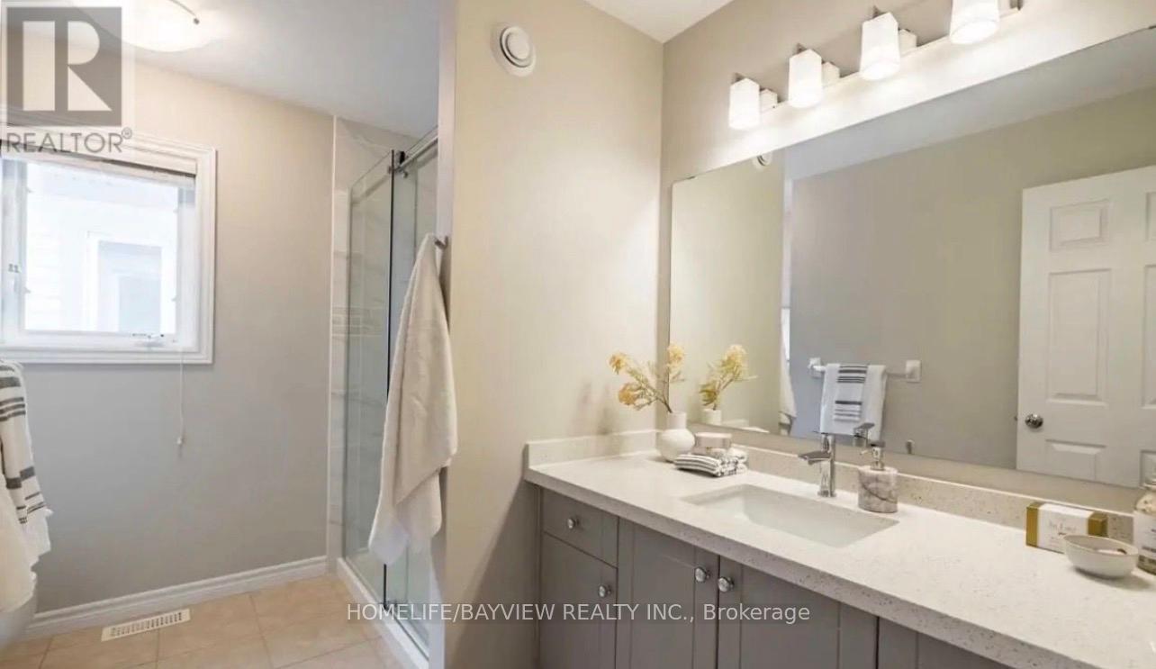 629 Autumnwood Trail, Oshawa, Ontario  L1K 3A9 - Photo 19 - E12884078