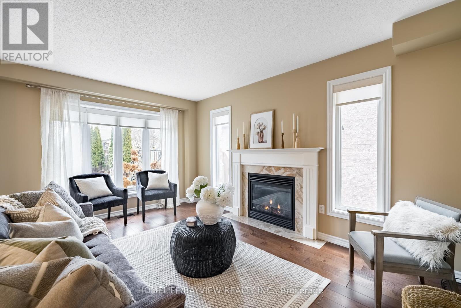 629 Autumnwood Trail, Oshawa, Ontario  L1K 3A9 - Photo 6 - E12884078