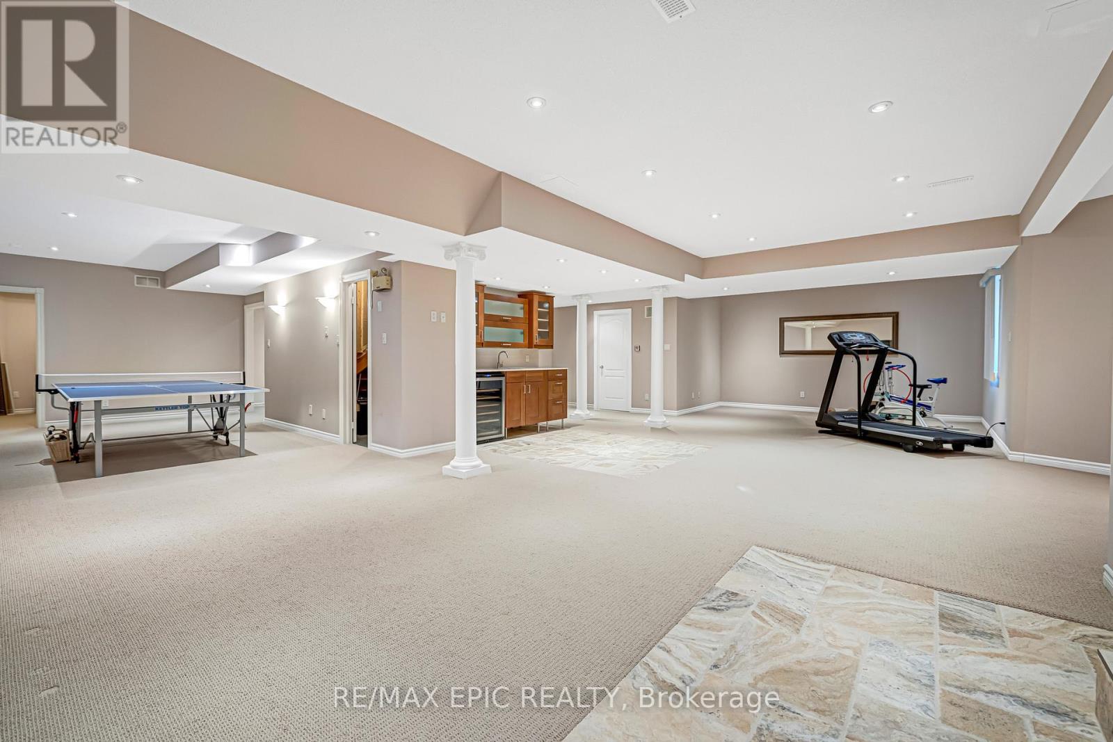 11 Palace Court, Richmond Hill, Ontario  L4B 4C3 - Photo 41 - N12938800