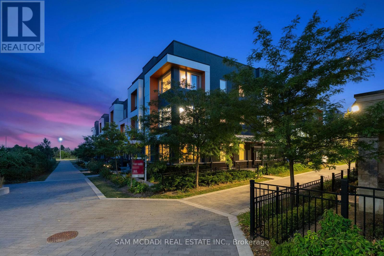 34 - 3006 Creekshore Common, Oakville, Ontario  L6M 0Y6 - Photo 33 - W12940526