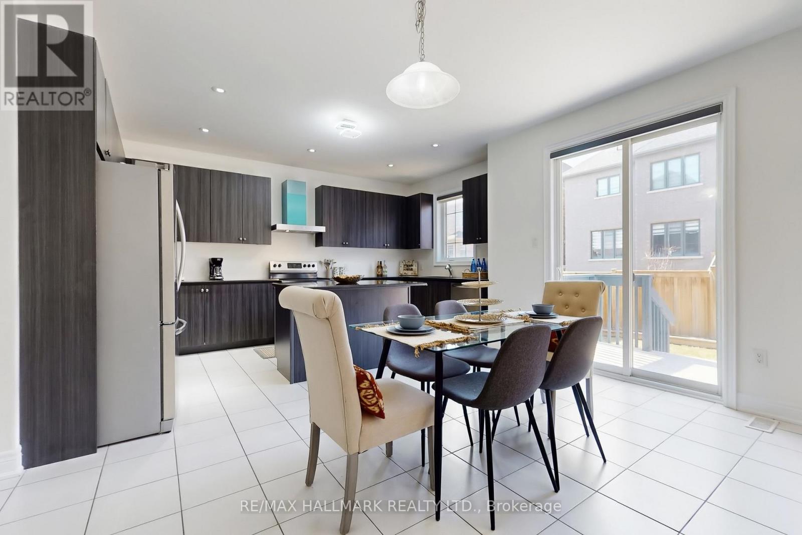 9 Lyle Way S, Brampton, Ontario  L6X 5P8 - Photo 17 - W12940534