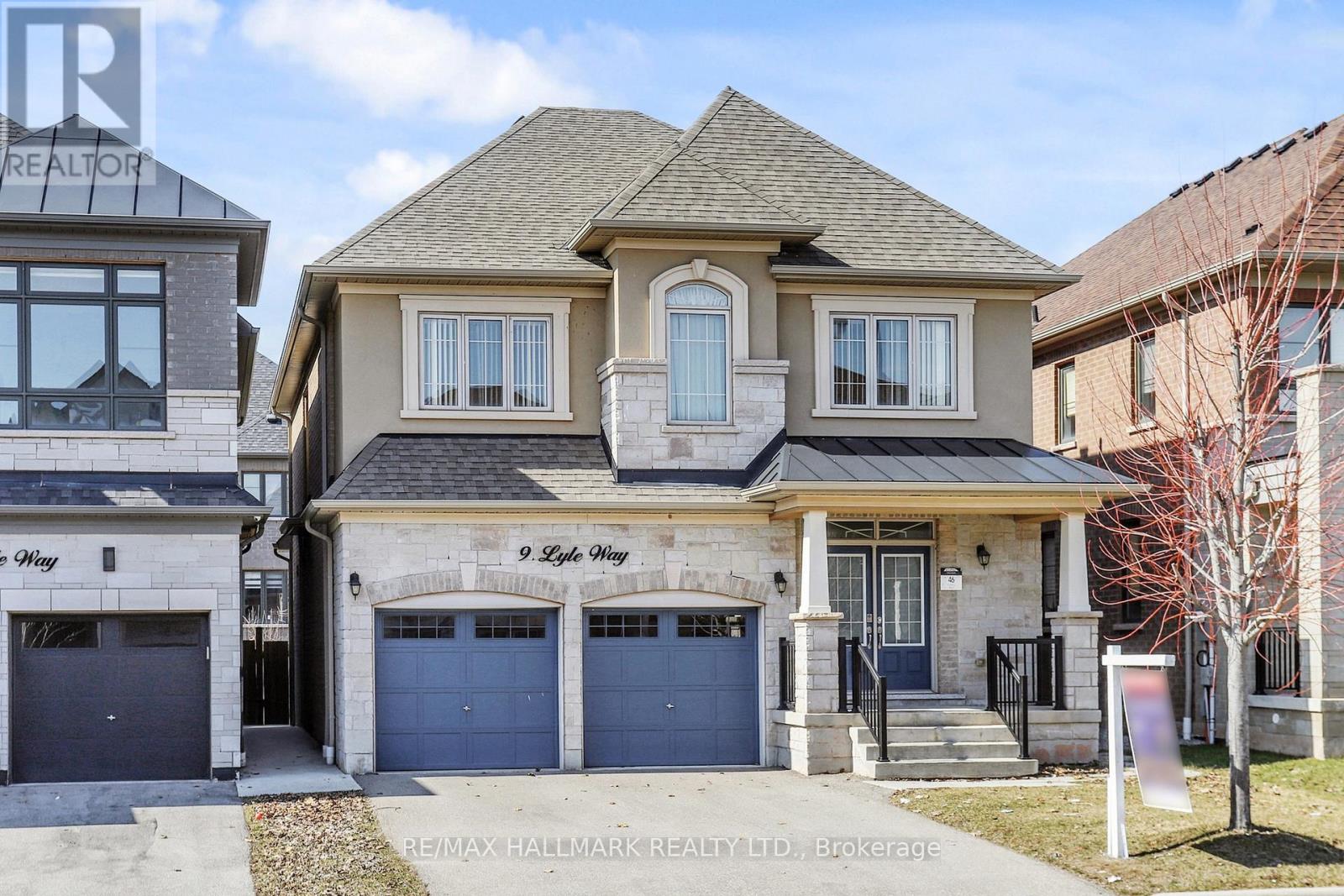 9 Lyle Way S, Brampton, Ontario  L6X 5P8 - Photo 2 - W12940534