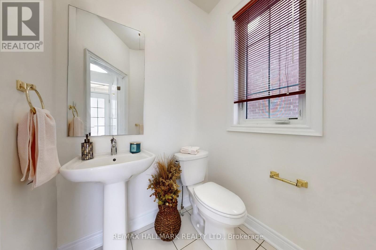 9 Lyle Way S, Brampton, Ontario  L6X 5P8 - Photo 20 - W12940534