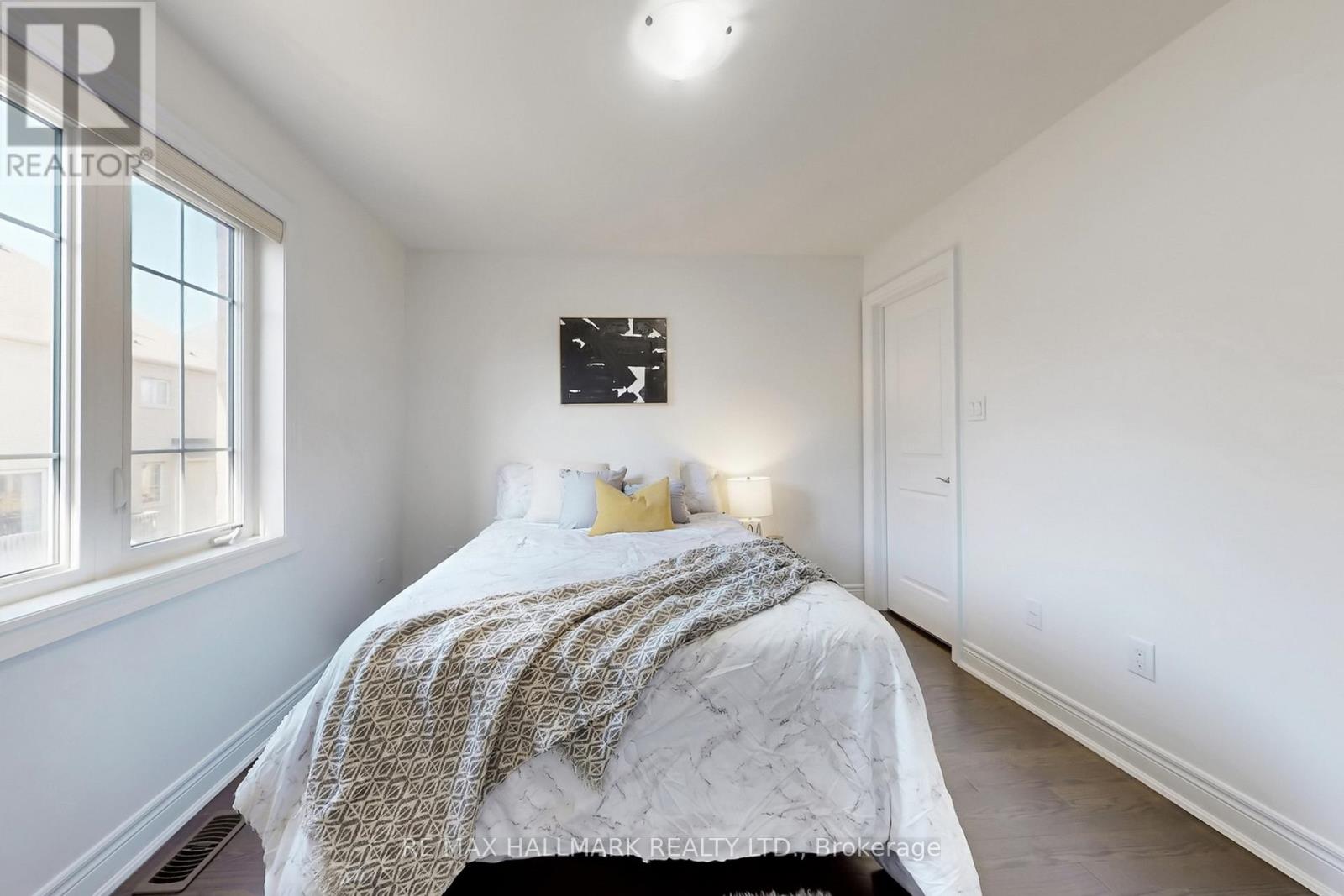 9 Lyle Way S, Brampton, Ontario  L6X 5P8 - Photo 36 - W12940534