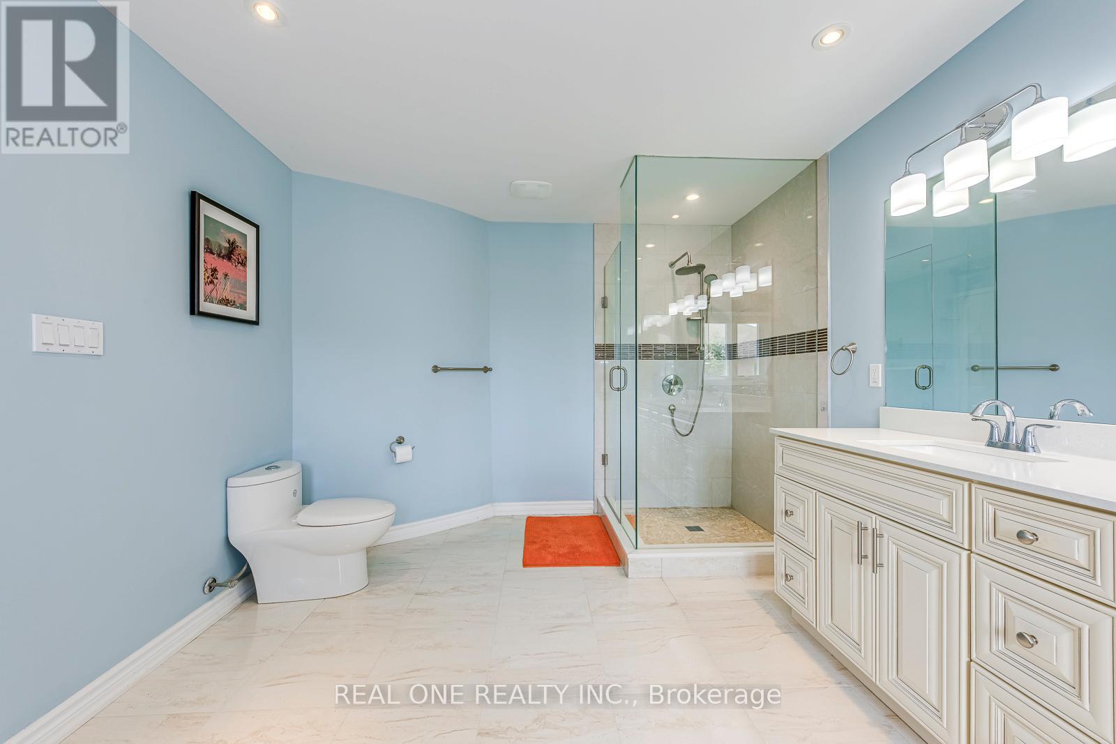 1237 Woodview Drive, Oakville, Ontario  L6M 2M5 - Photo 31 - W12940580