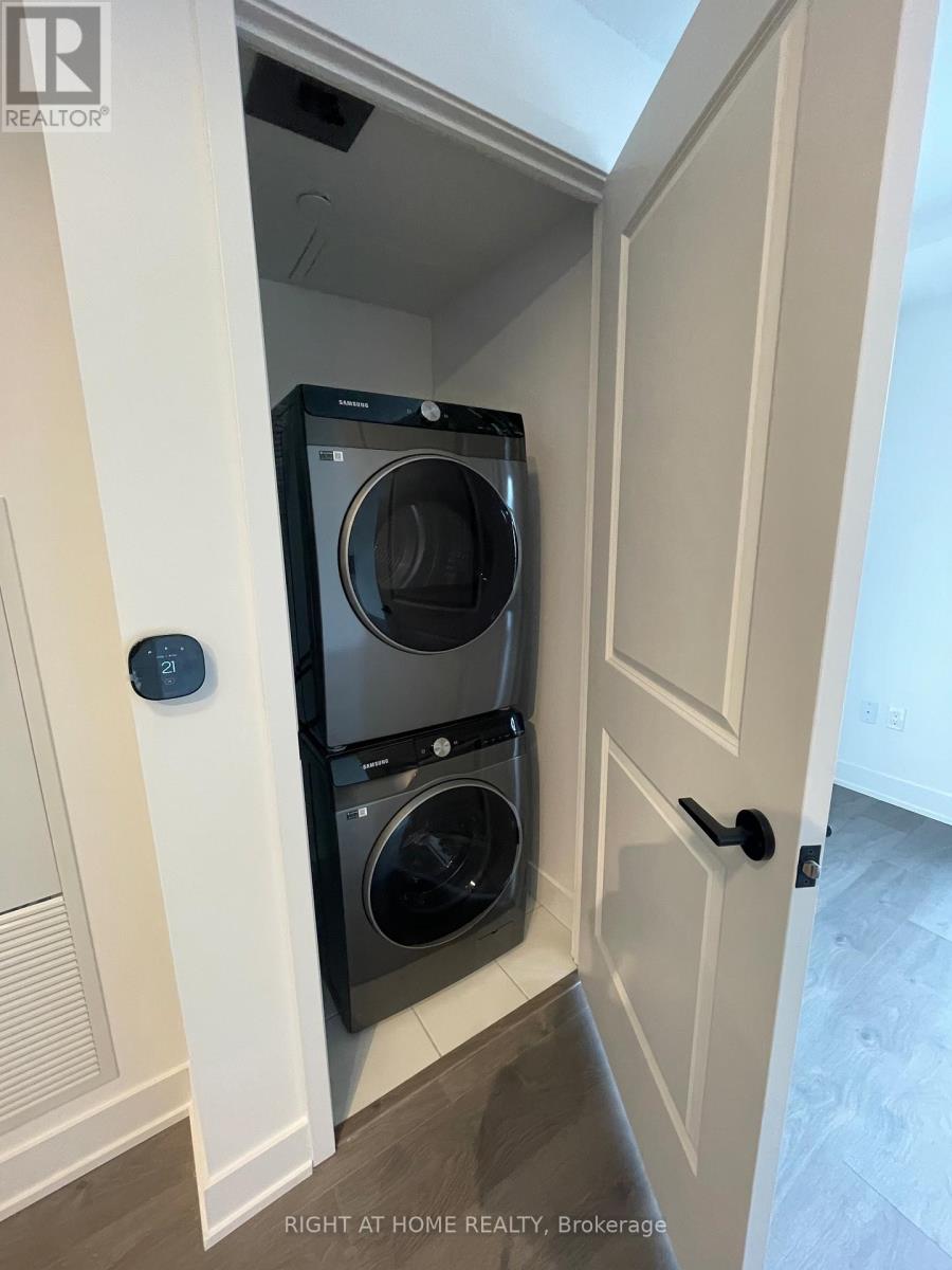 715 - 2333 Khalsa Gate, Oakville, Ontario L6M 5R6 - Photo 13 - W12940582