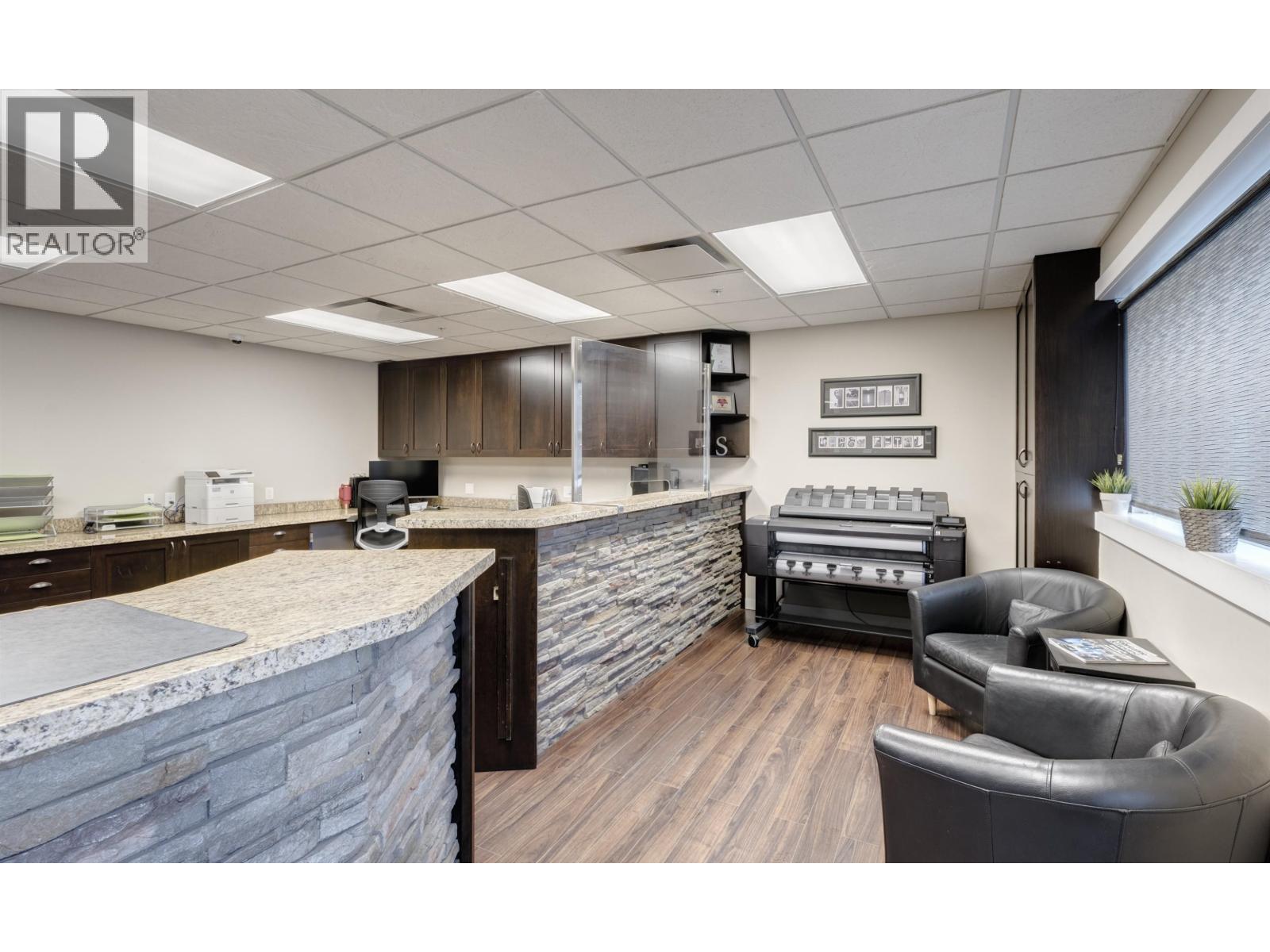 2589 Kingsway Avenue, Port Coquitlam, British Columbia  V3C 1T5 - Photo 2 - C8077362