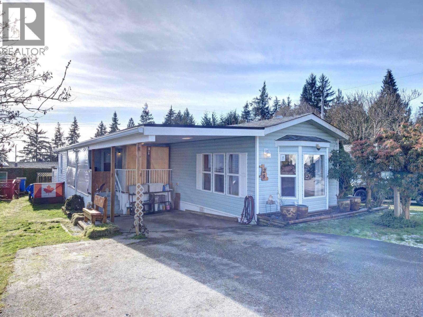 28 5575 MASON ROAD, Sechelt, British Columbia
