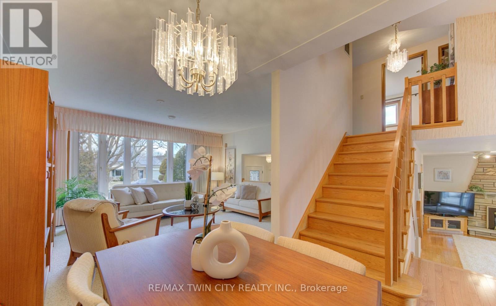 55 Coach Hill Drive, Kitchener, Ontario  N2E 1N7 - Photo 11 - X12940610