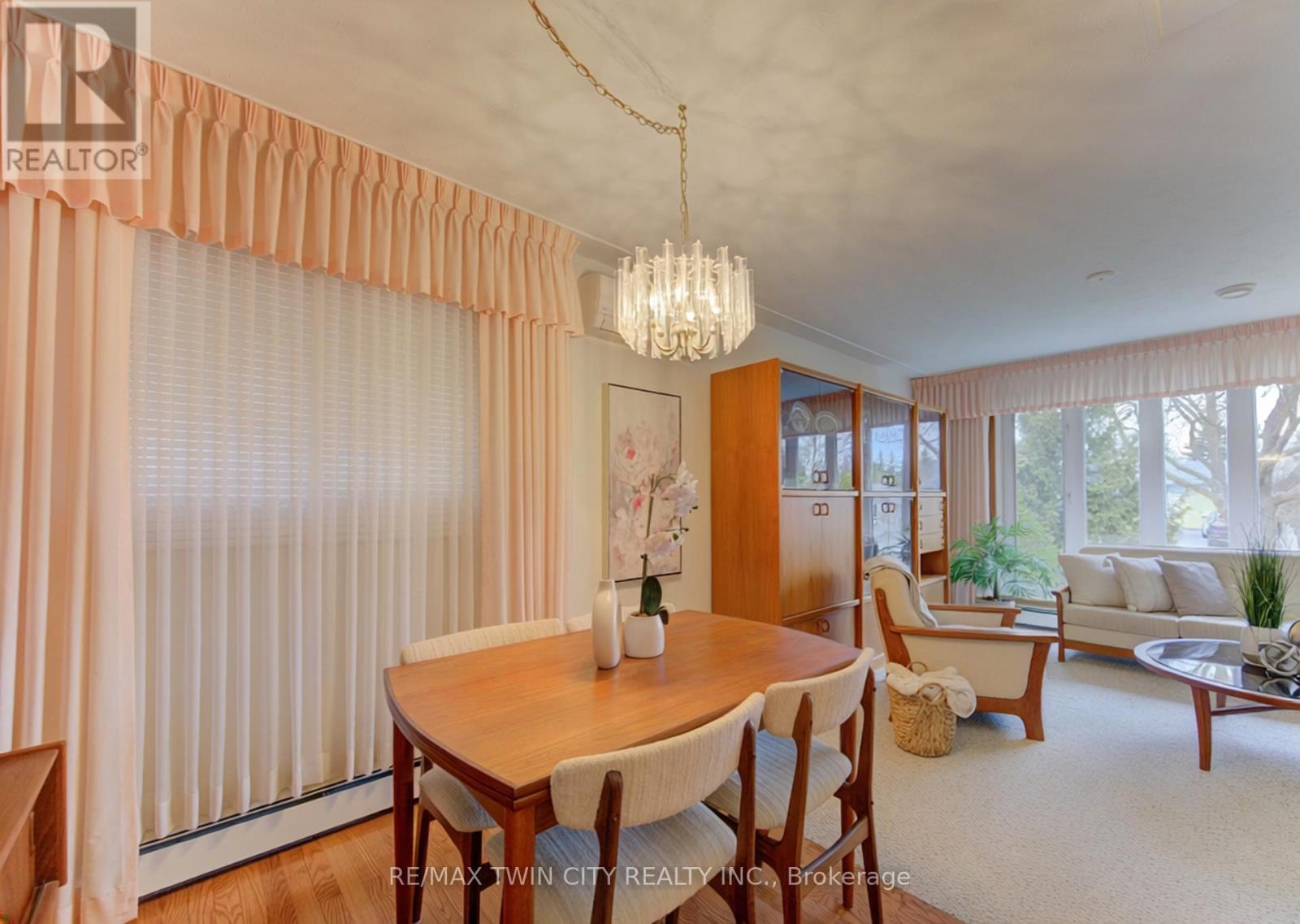 55 Coach Hill Drive, Kitchener, Ontario  N2E 1N7 - Photo 13 - X12940610