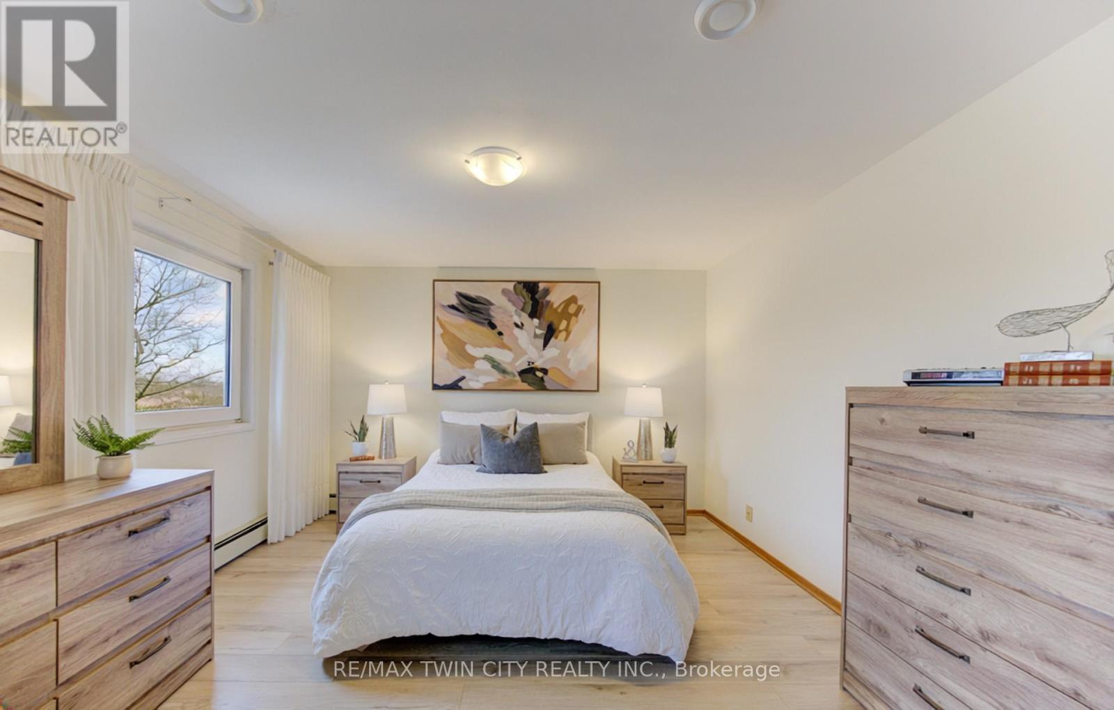 55 Coach Hill Drive, Kitchener, Ontario  N2E 1N7 - Photo 24 - X12940610