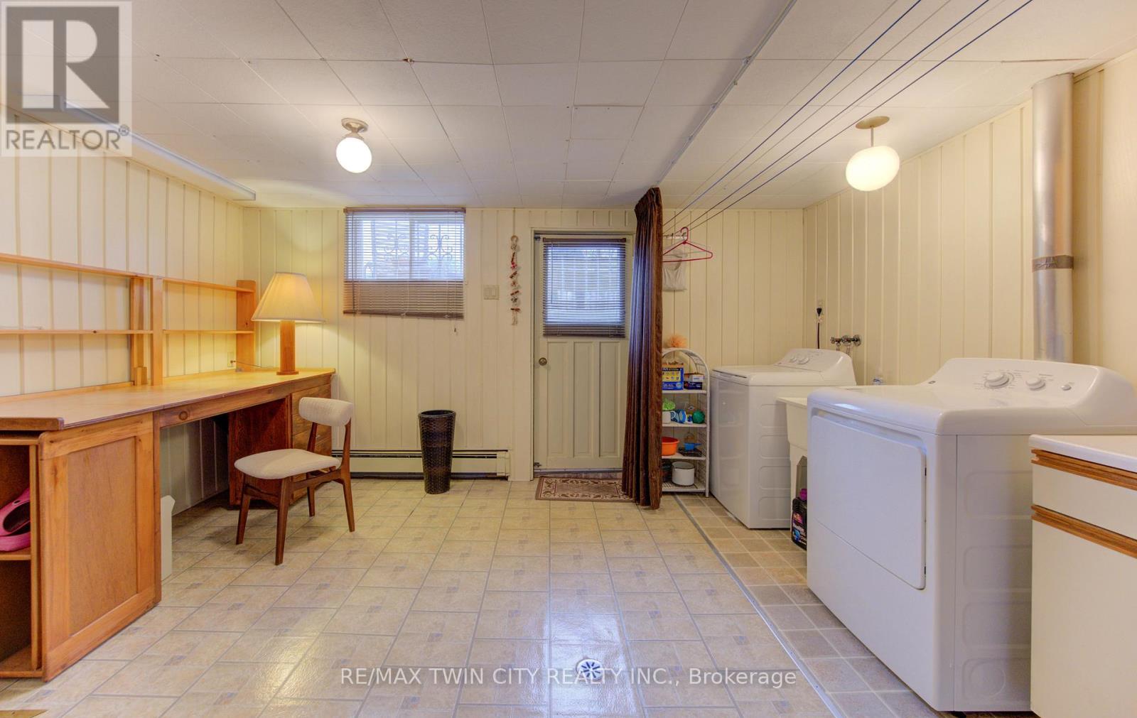 55 Coach Hill Drive, Kitchener, Ontario  N2E 1N7 - Photo 29 - X12940610