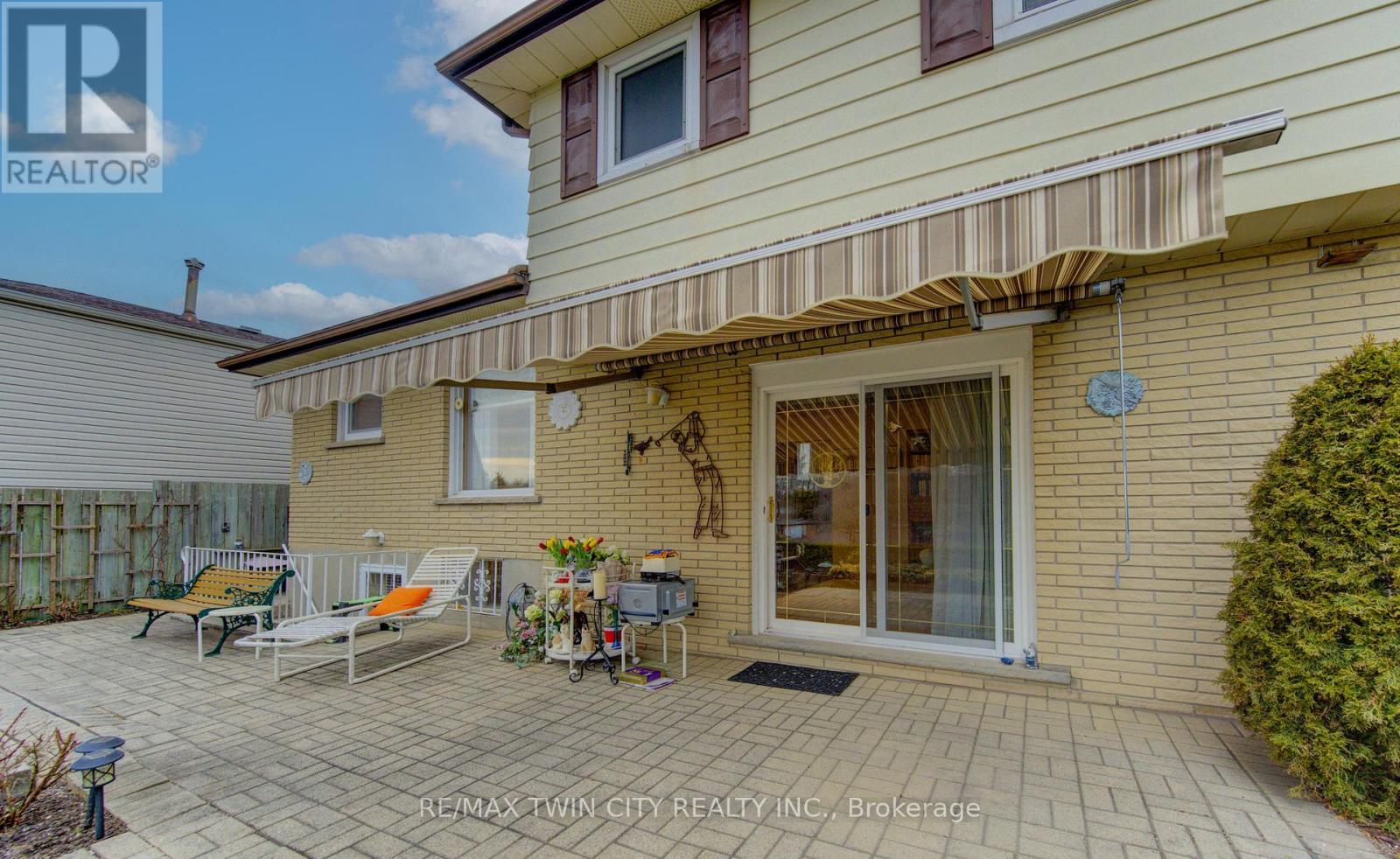 55 Coach Hill Drive, Kitchener, Ontario  N2E 1N7 - Photo 35 - X12940610