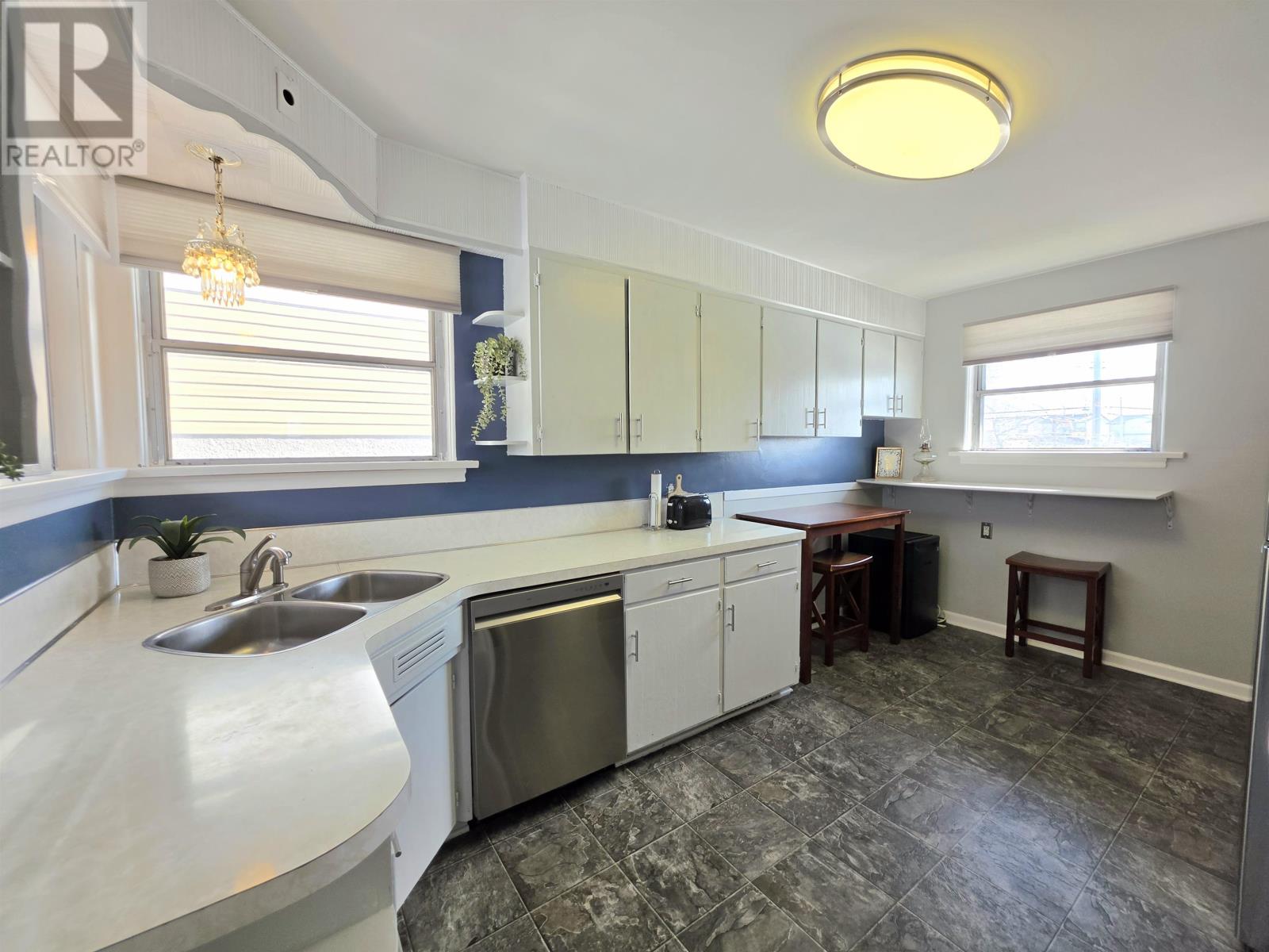 907 Seventh Street N, Kenora, Ontario  P9N 2R4 - Photo 8 - TB2600573