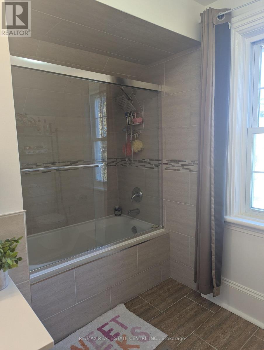 159 Wellington Street, Cambridge, Ontario  N1R 3Y8 - Photo 28 - X12884374