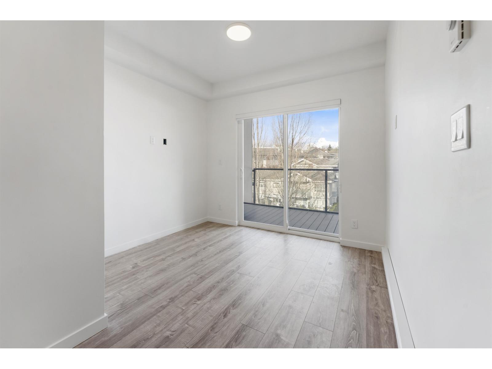 430 13968 Laurel Drive, Surrey, British Columbia  V3T 0S9 - Photo 5 - R3105338