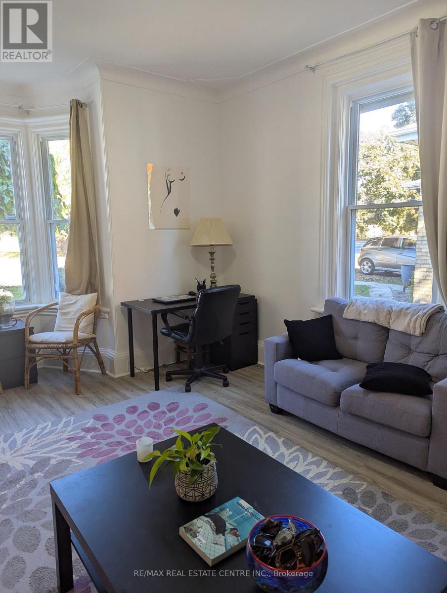 159 Wellington Street, Cambridge, Ontario  N1R 3Y8 - Photo 8 - X12884374