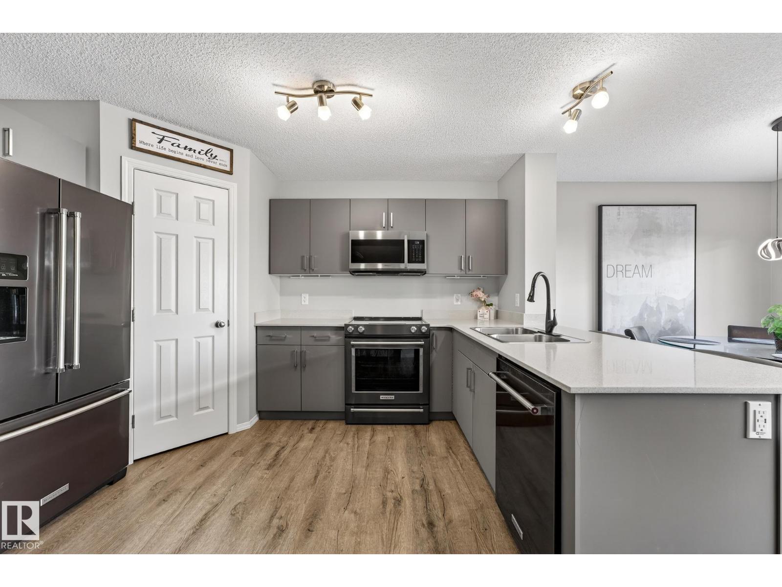 9040 Cooper Li Sw, Edmonton, Alberta  T6W 4A4 - Photo 14 - E4474610