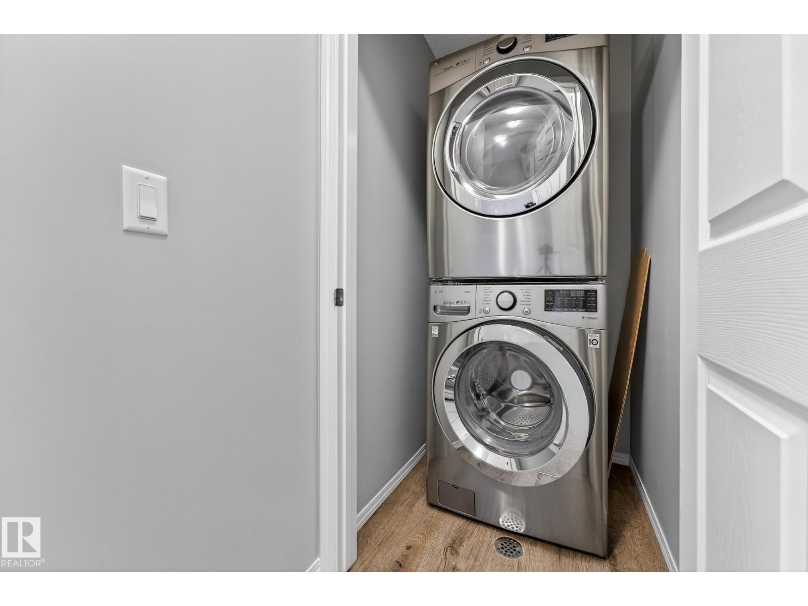 9040 Cooper Li Sw, Edmonton, Alberta  T6W 4A4 - Photo 41 - E4474610